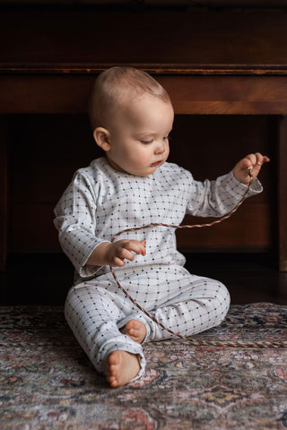 Minik Kareler Uzun Kollu Tshirt Pantolon Set